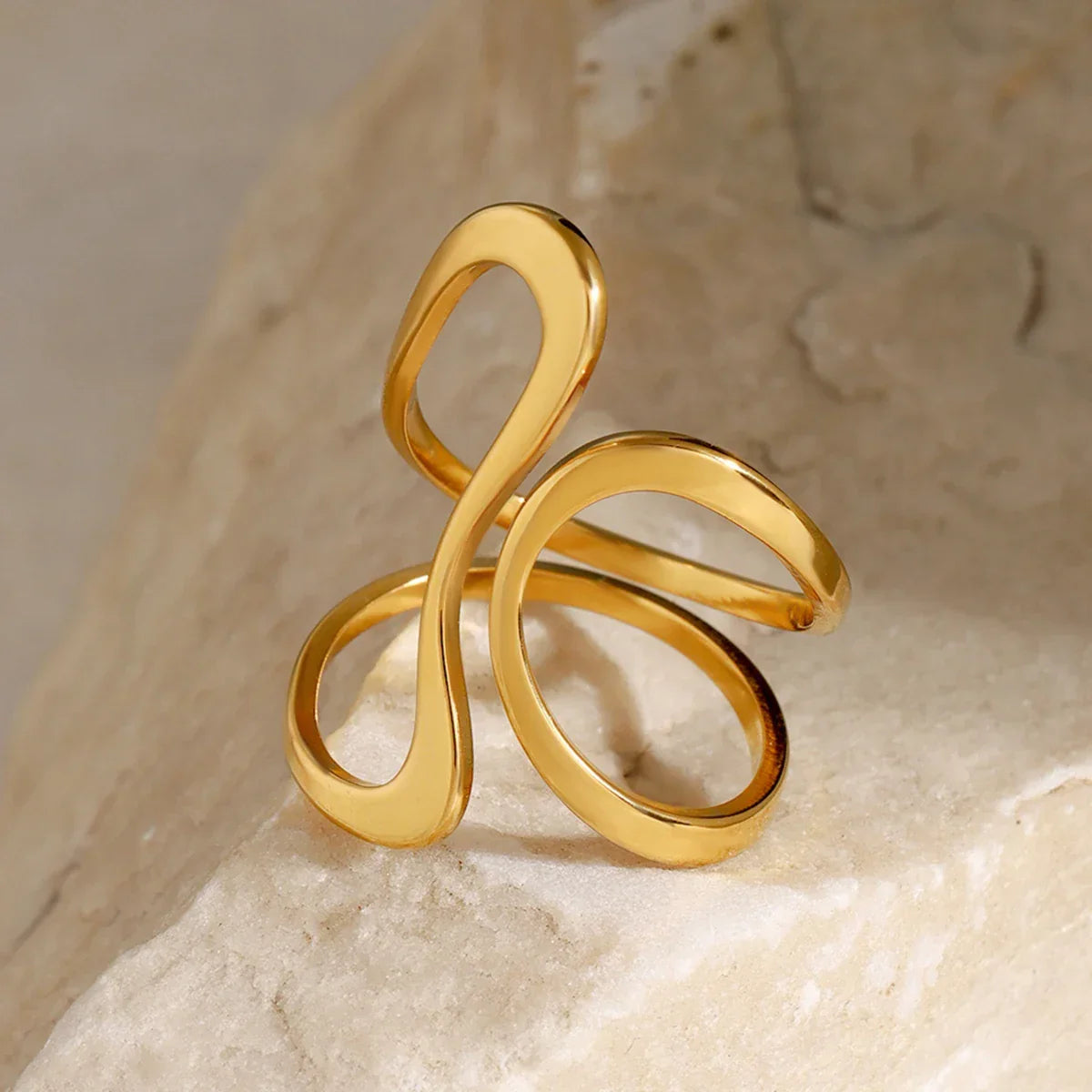 RING NIVARIA