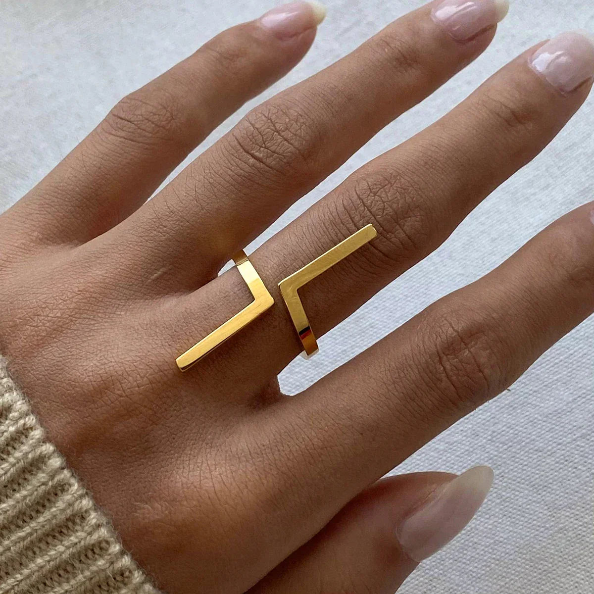 NYSLIRA RING