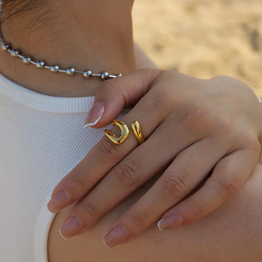 NELIRA RING