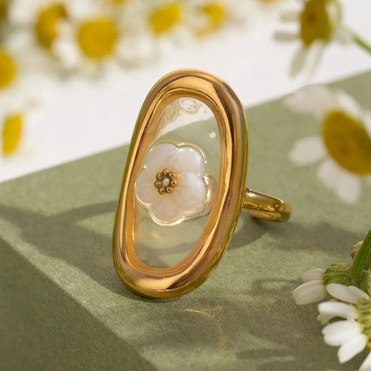 LYNA RING